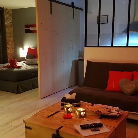 Holiday home Aux Reves Des Mees *